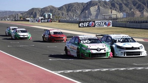 Buen domingo del TN y Turismo Carretera 2000 en el Circuito San Juan Villicum